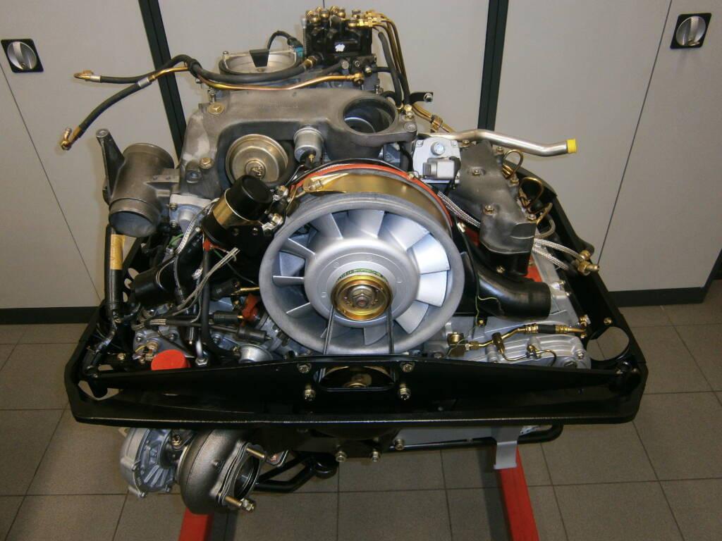 Porsche Motorüberholung 911, 3,3 Ltr Turbo