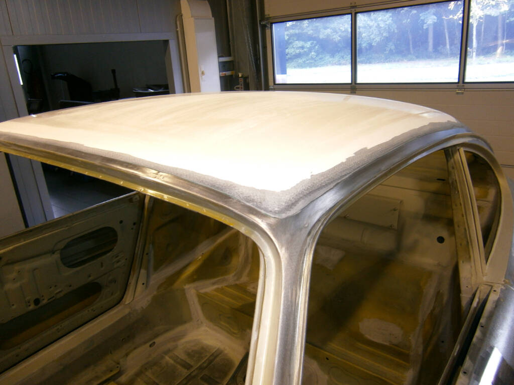 Restauration Porsche 911, Umbau auf RS-R01