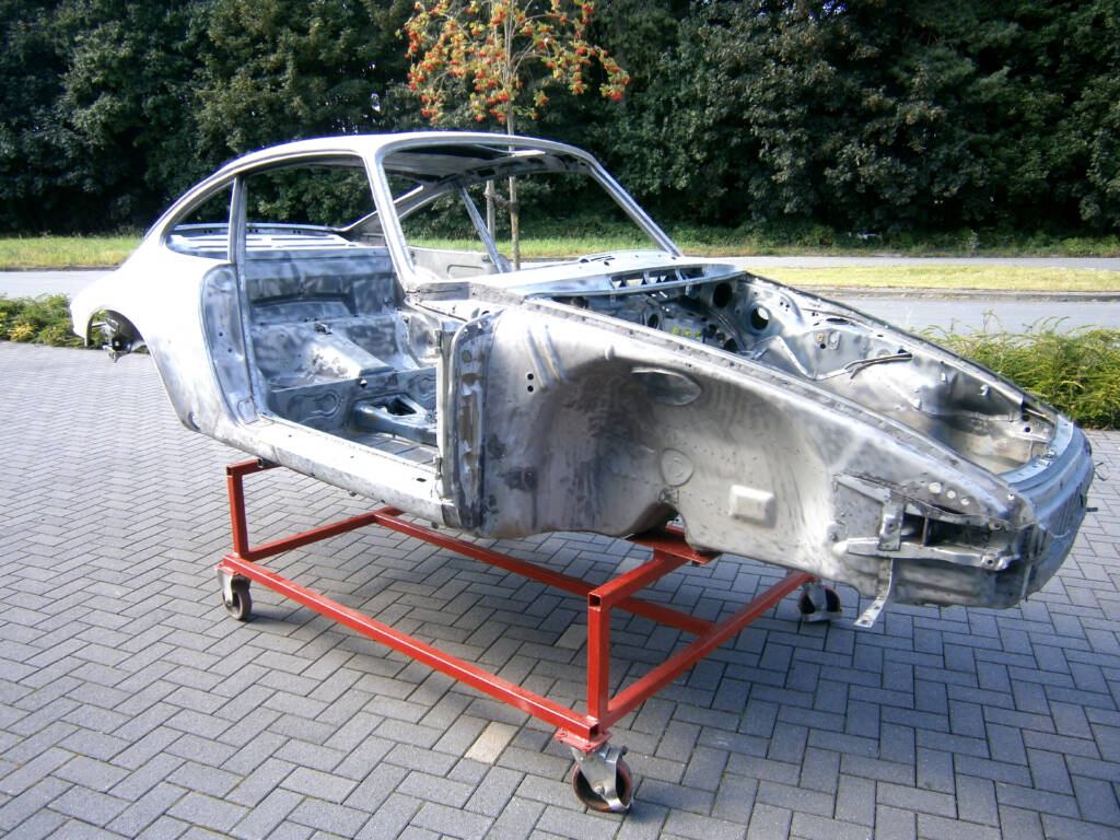 Restauration Porsche 911, Umbau auf RS-R01
