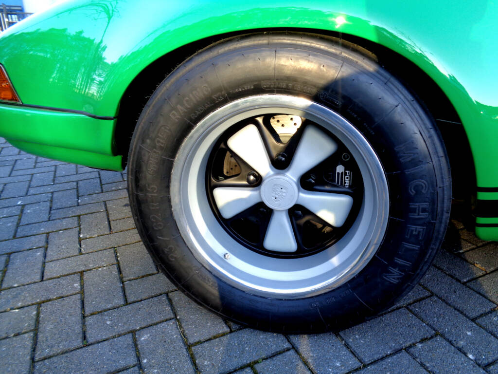 Restauration Porsche 911, Umbau auf 911 ST Replika