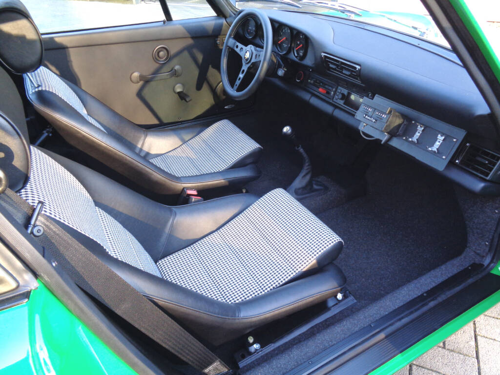 Restauration Porsche 911, Umbau auf 911 ST Replika
