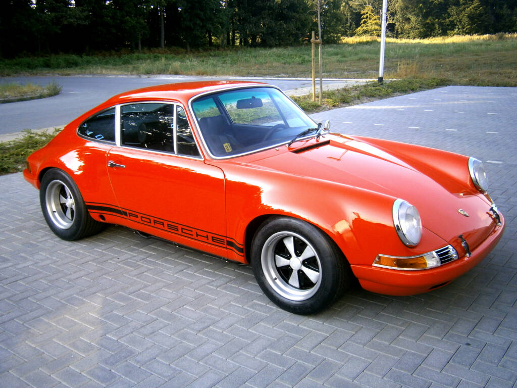 Restauration Porsche 911, Umbau auf 911 ST